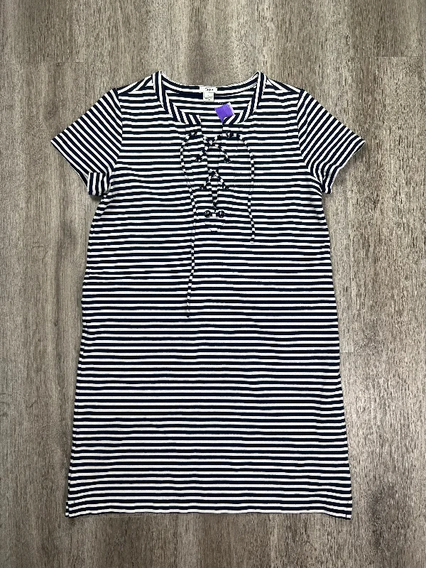 Dress Casual Short By J. Crew  Size: S